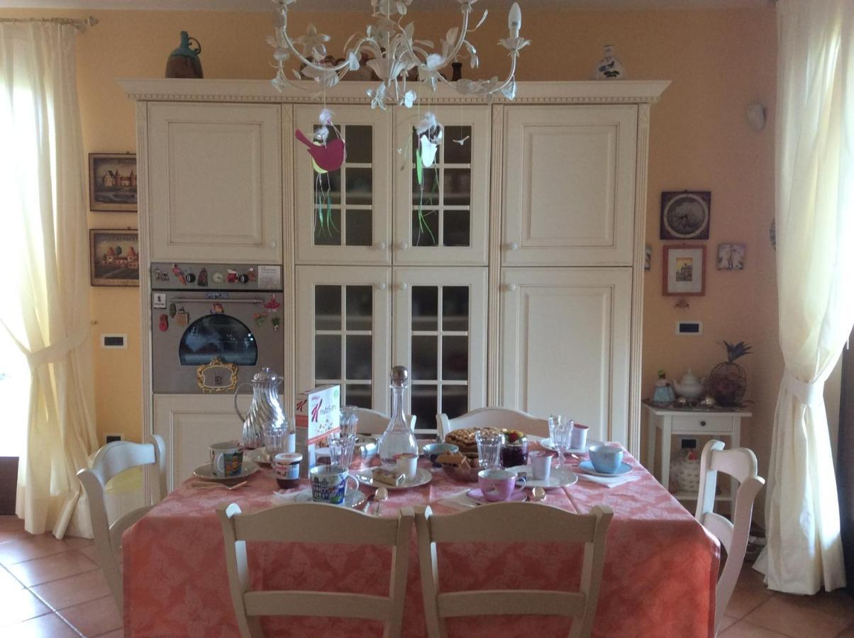 B&B Mikigio Mondavio Екстериор снимка