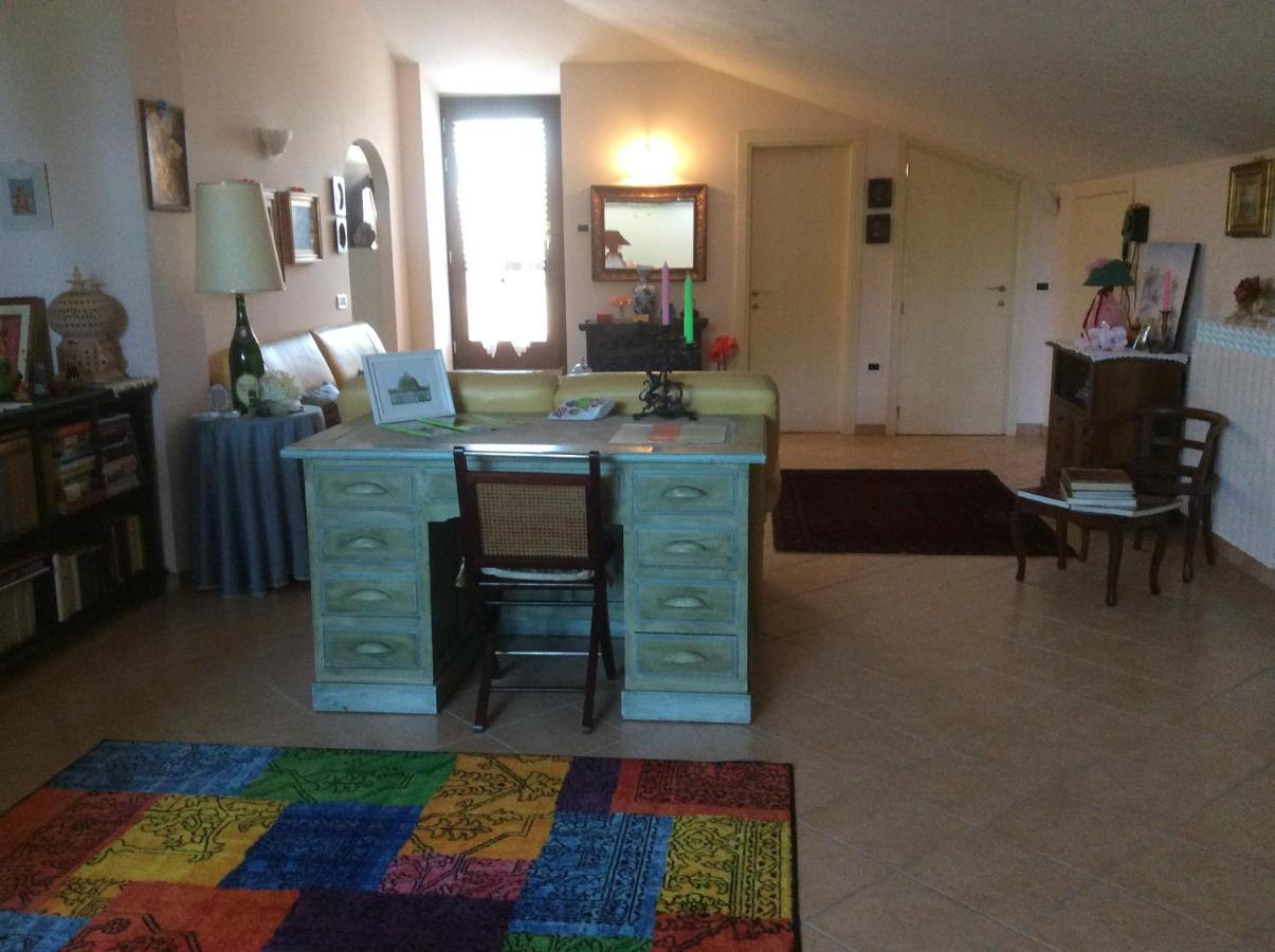 B&B Mikigio Mondavio Екстериор снимка