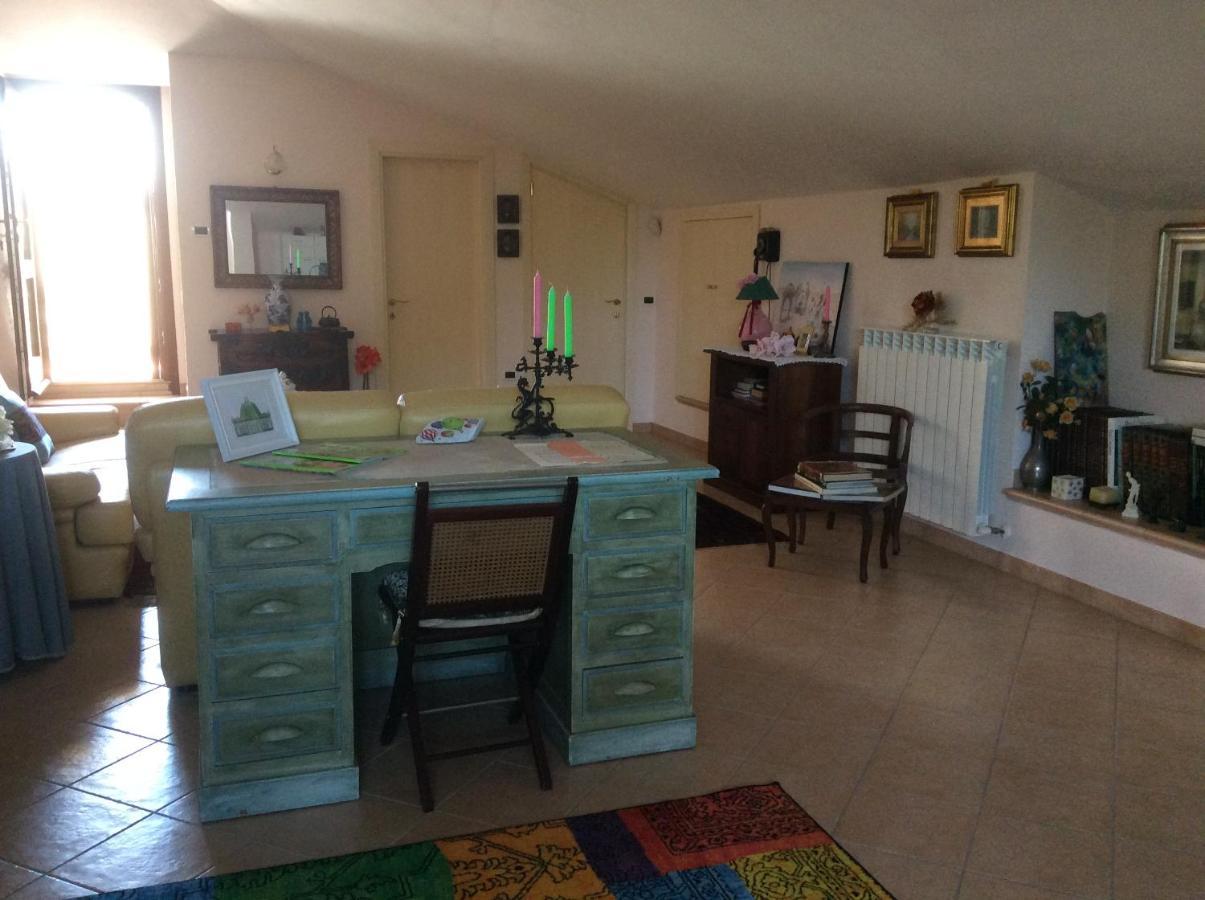 B&B Mikigio Mondavio Екстериор снимка